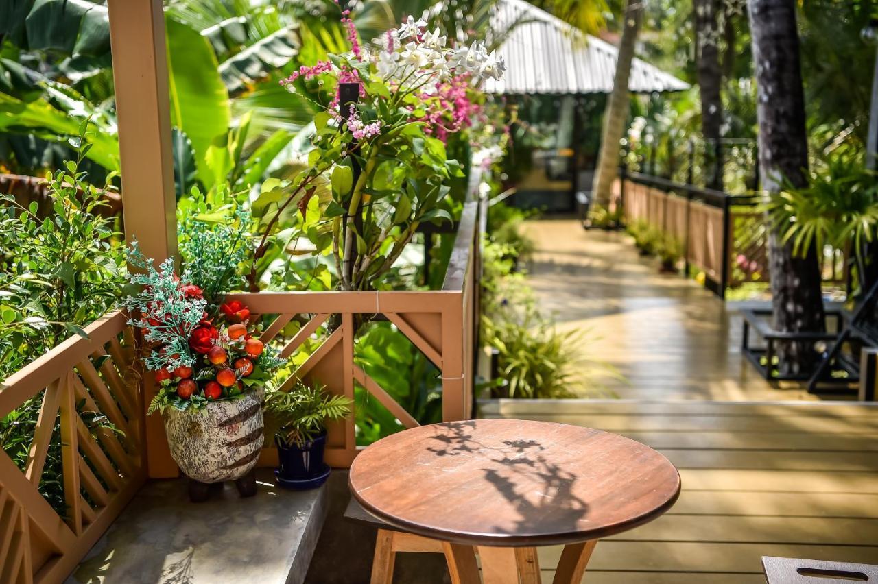 Dee Homestay Pa Khlok Екстер'єр фото
